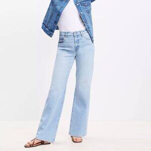 LOFT Light Wash Boyfriend Cut Mid Rise, Straight Leg Jeans - Women’s size 10
